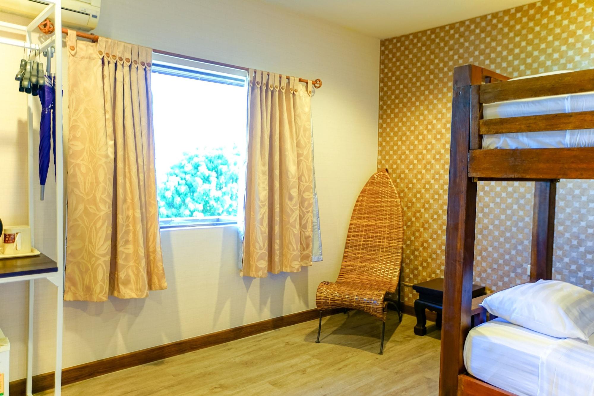Parasol Inn Chiang Mai Old City Hotel Buitenkant foto