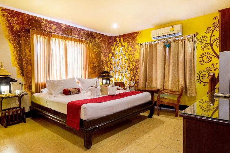 Parasol Inn Chiang Mai Old City Hotel Buitenkant foto