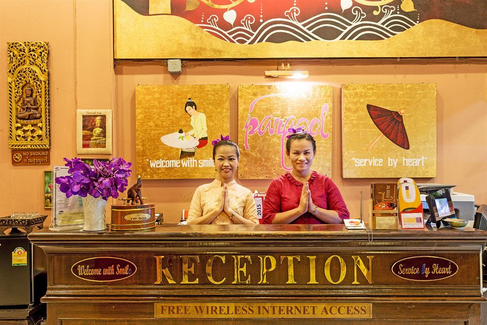 Parasol Inn Chiang Mai Old City Hotel Buitenkant foto